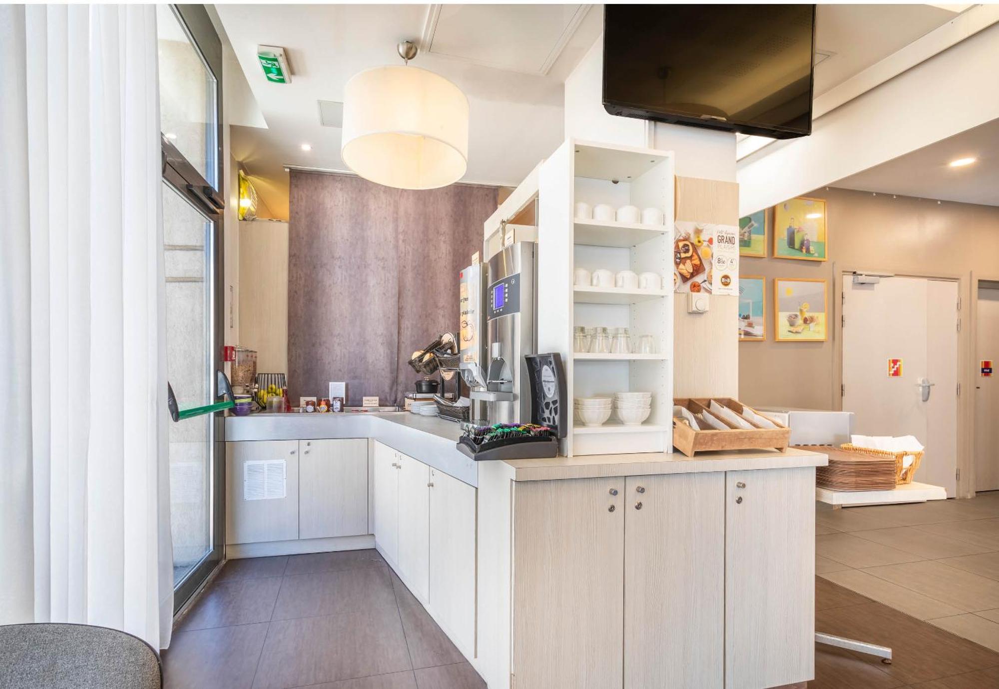 B&B Hotel Marseille Centre La Timone Екстер'єр фото