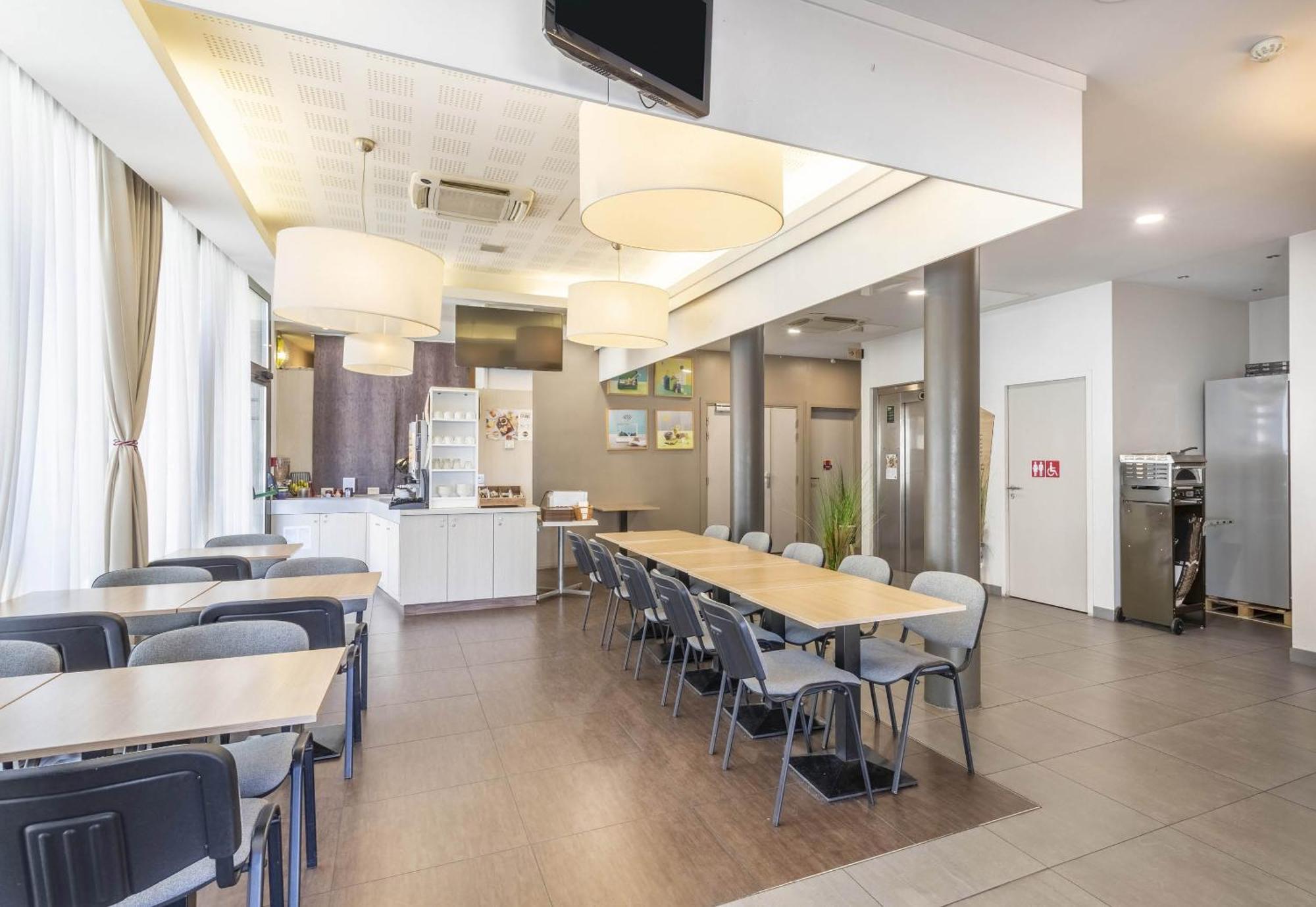 B&B Hotel Marseille Centre La Timone Екстер'єр фото